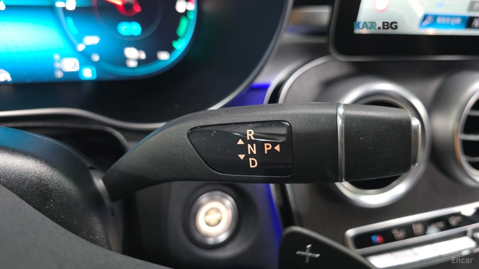 Mercedes-Benz GLC 300 е/4matic/Plug-In/Drive-assists/Panoroof, снимка 12 - Автомобили и джипове - 55406042