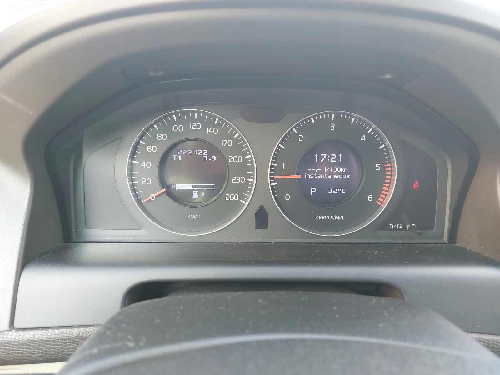 Volvo XC60, снимка 5 - Автомобили и джипове - 56140274