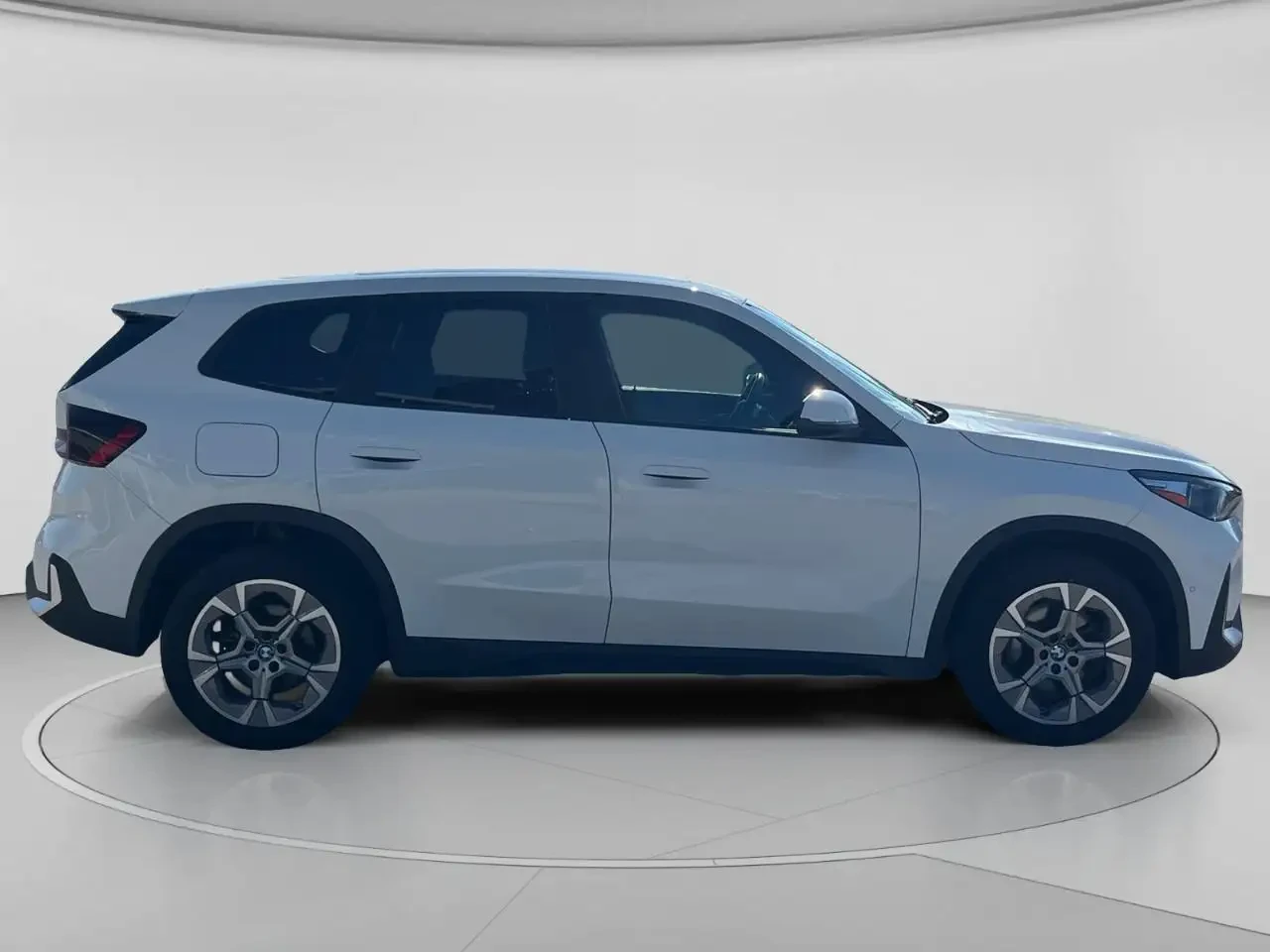 BMW X1, снимка 3 - Автомобили и джипове - 56180751