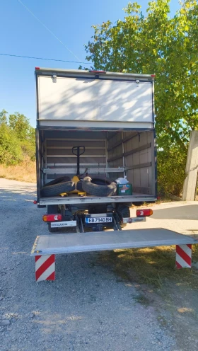 Обява за продажба на Fiat Ducato 2.3   падащ борд , 8палета, двойна щора сервизиран ~35 500 лв. - изображение 6 | Auto.bg Обява за продажба на Fiat Ducato 2.3   падащ борд , 8палета, двойна щора сервизиран ~35 500 лв. - изображение 6