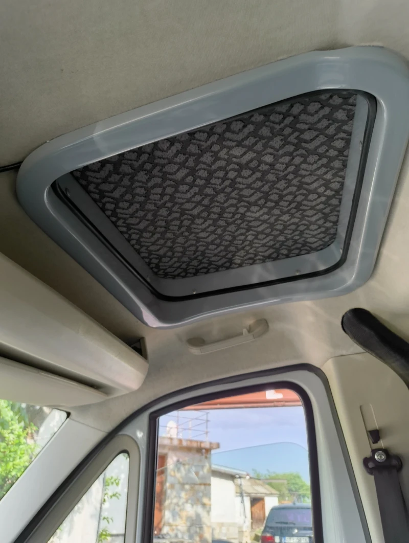 Fiat Ducato 2.3   падащ борд , 8палета, двойна щора сервизиран, снимка 6 - Бусове и автобуси - 52220452