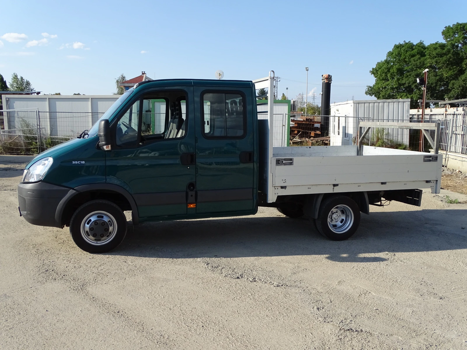 Iveco 35c18 3.0HPI  КАТ. * Б* 7-места- ВНОС ОТ ШВЕЙЦАРИЯ, снимка 4 - Бусове и автобуси - 55666315