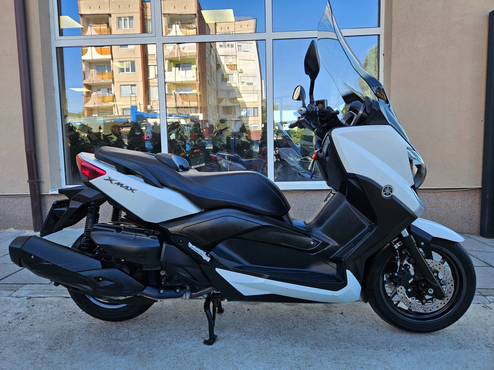 Yamaha X-max 400ie, White Max 400ie! - изображение 2