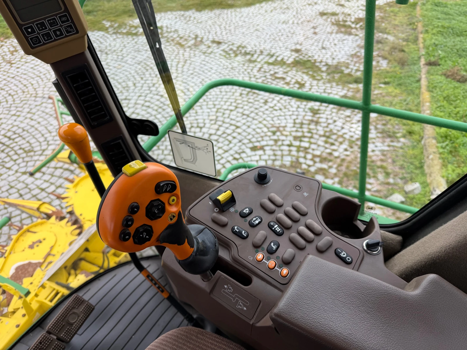 ������� John Deere 7200 + 6 ���� ����� ������  | Mobile.bg � ����������� 12