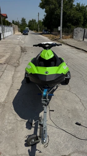  Bombardier Sea Doo Spark Trixx 2up | Mobile.bg    2