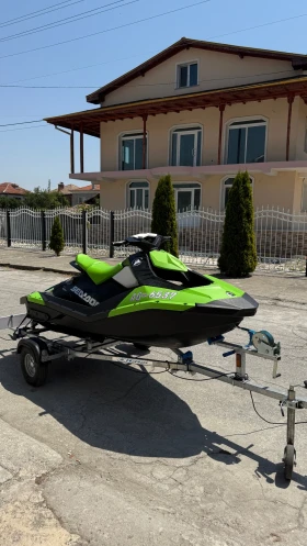      Bombardier Sea Doo Spark Trixx 2up