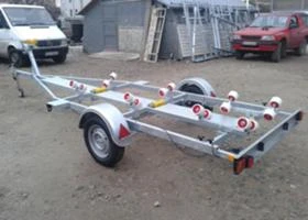 За автомобил Venitrailers Стъклопластова, снимка 2