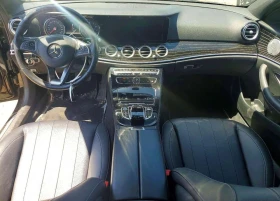 Mercedes-Benz E 300 АМГ ПАКЕТ/CARFAX/ПОДГРЕВ/ПАМЕТ/ПАНОРАМА/Burmester, снимка 8
