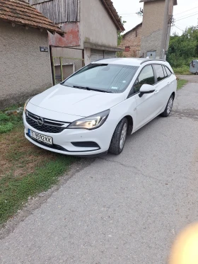 Opel Astra спорт тоурер комби 2018       , снимка 3