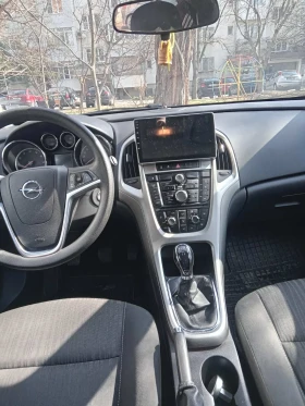 Opel Astra 1.4 с Газова уредба, снимка 5