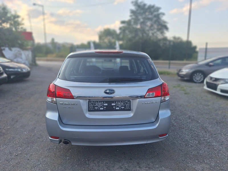 Subaru Legacy 2.0 i  FACE, снимка 4 - Автомобили и джипове - 46817245