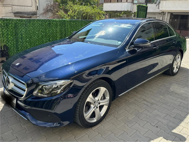 Mercedes-Benz E 220 220, снимка 2 - Автомобили и джипове - 47320494