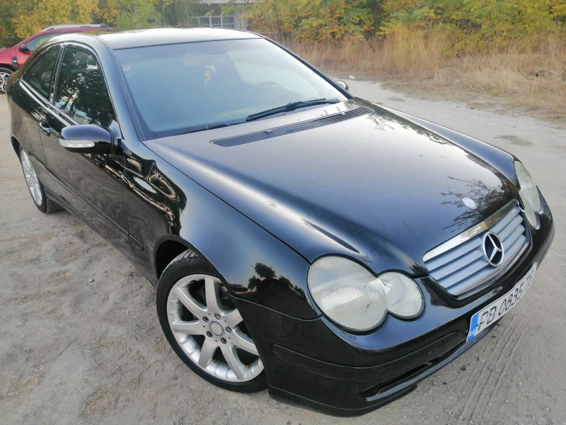 Mercedes-Benz C 180, снимка 3 - Автомобили и джипове - 47451301