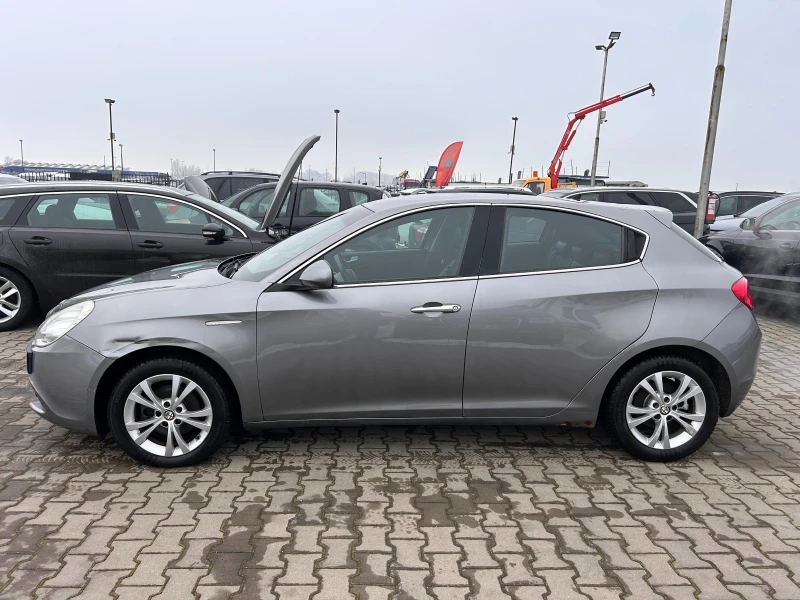 Alfa Romeo Giulietta 1.6JTDM, снимка 9 - Автомобили и джипове - 48772428