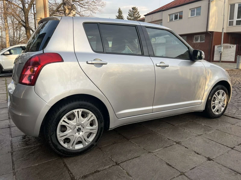 Suzuki Swift, снимка 6 - Автомобили и джипове - 48897475