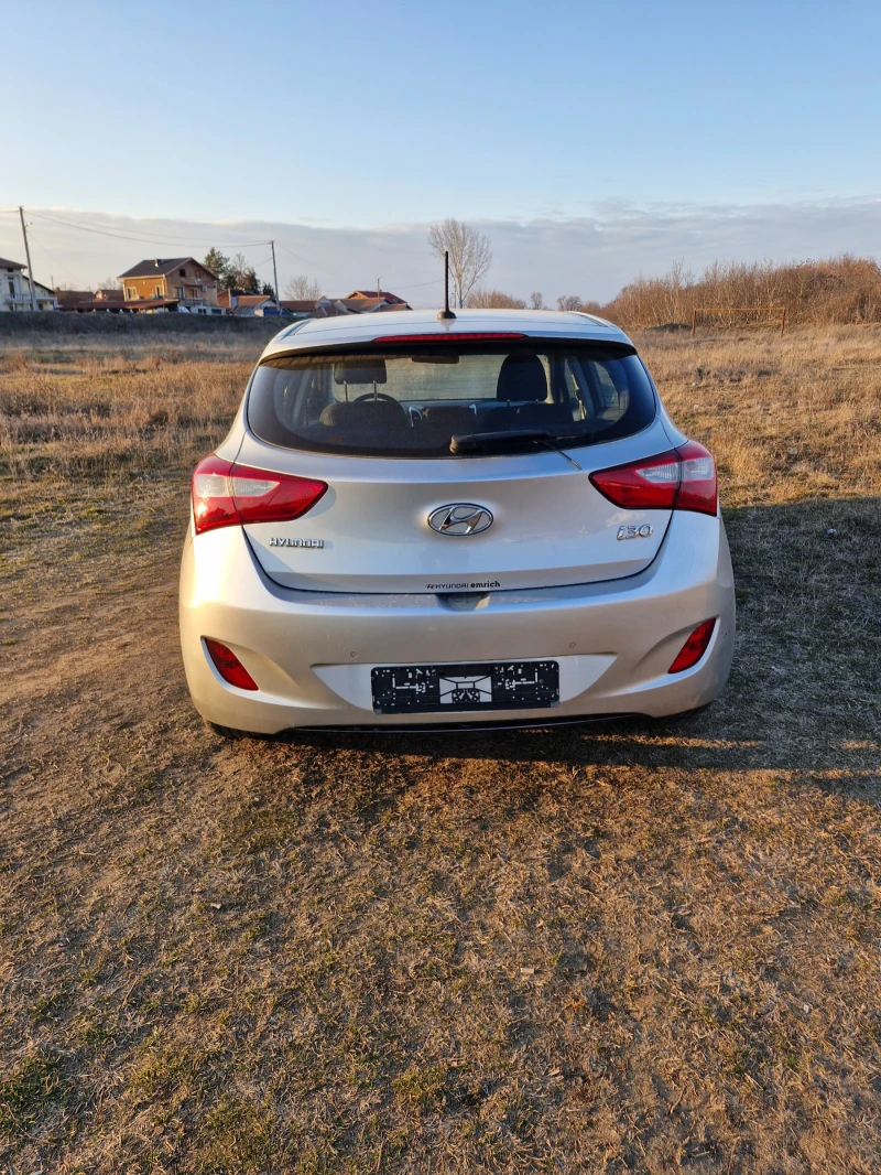 Hyundai I30 HYUNDAI I30 1.6 BENZIN, снимка 3 - Автомобили и джипове - 49033513