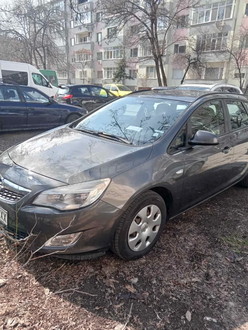 Opel Astra 1.4 с Газова уредба, снимка 2 - Автомобили и джипове - 49352161