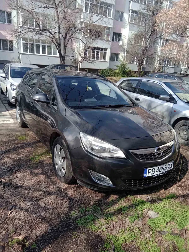 Opel Astra 1.4 с Газова уредба, снимка 1 - Автомобили и джипове - 49352161