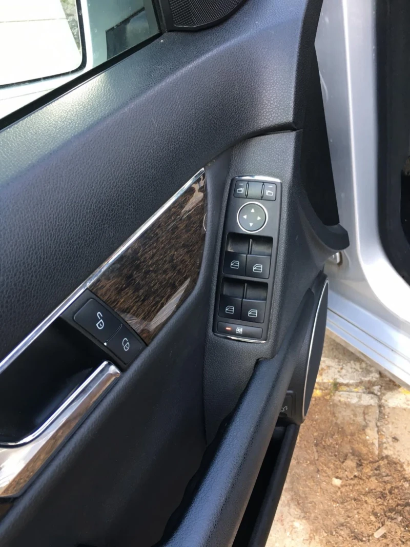 Mercedes-Benz C 200 Kompressor , снимка 12 - Автомобили и джипове - 53025207