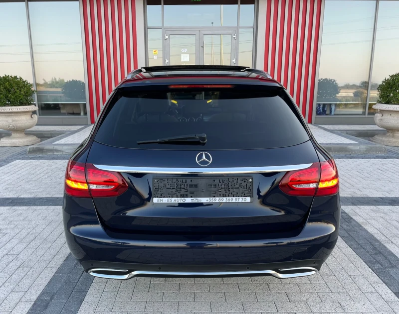 Mercedes-Benz C 200 КАМЕРА/ПАНОРАМА, снимка 5 - Автомобили и джипове - 52357592