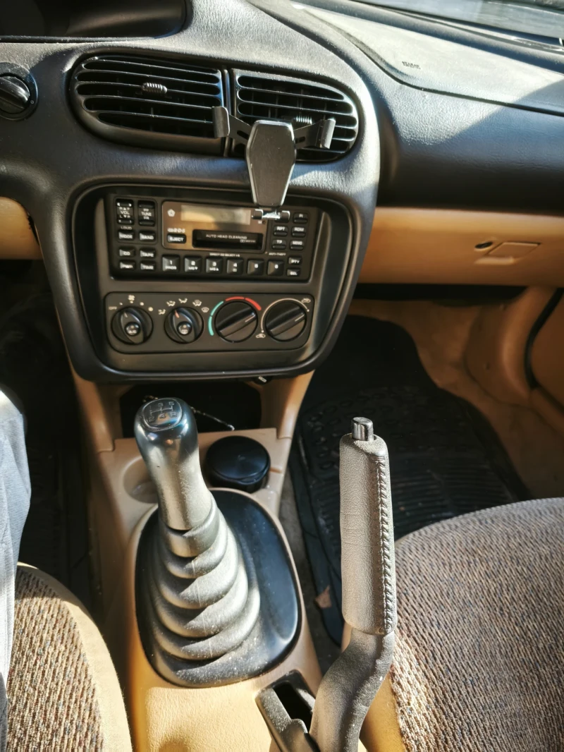 Chrysler Stratus, снимка 7 - Автомобили и джипове - 52443328