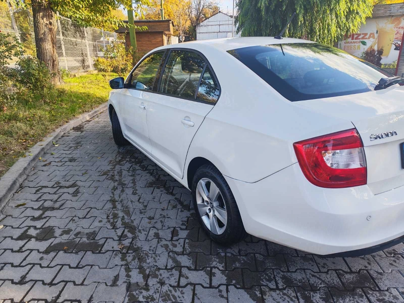 Skoda Rapid 1.6, снимка 3 - Автомобили и джипове - 53419699