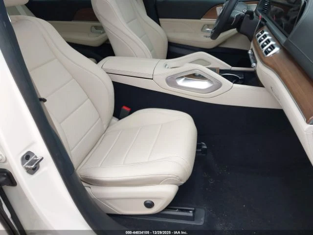 Mercedes-Benz GLE 450 PLUG-IN HYBRID* AMG PKG* 4MATIC* DISTRONIC* 360* , снимка 8 - Автомобили и джипове - 53204467