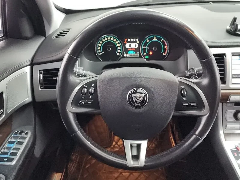 Jaguar Xf 2.2D | Mobile.bg � ����������� 13