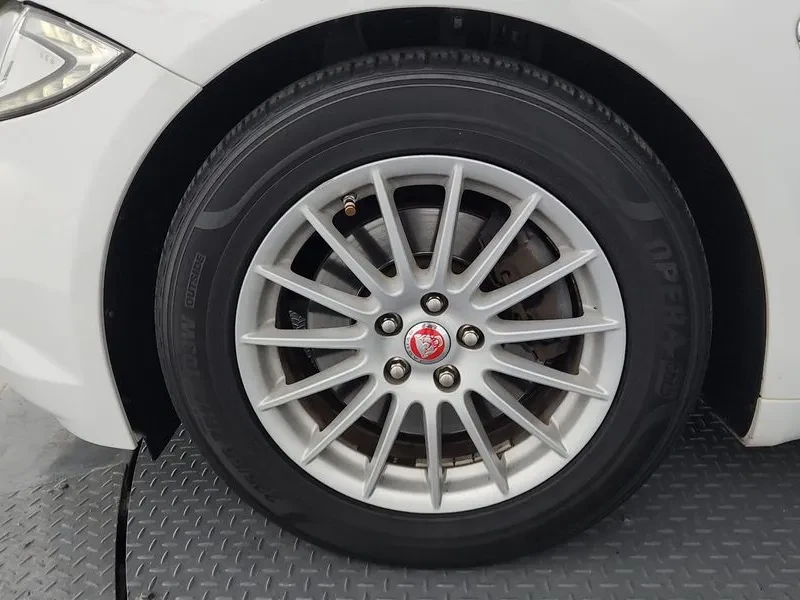 Jaguar Xf 2.2D | Mobile.bg � ����������� 5
