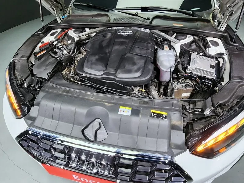 Audi A5 2.0 TDI Quattro, снимка 6 - Автомобили и джипове - 55013097