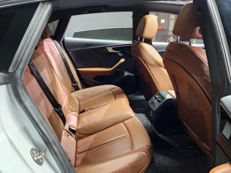 Audi A5 2.0 TDI Quattro, снимка 12 - Автомобили и джипове - 55013097