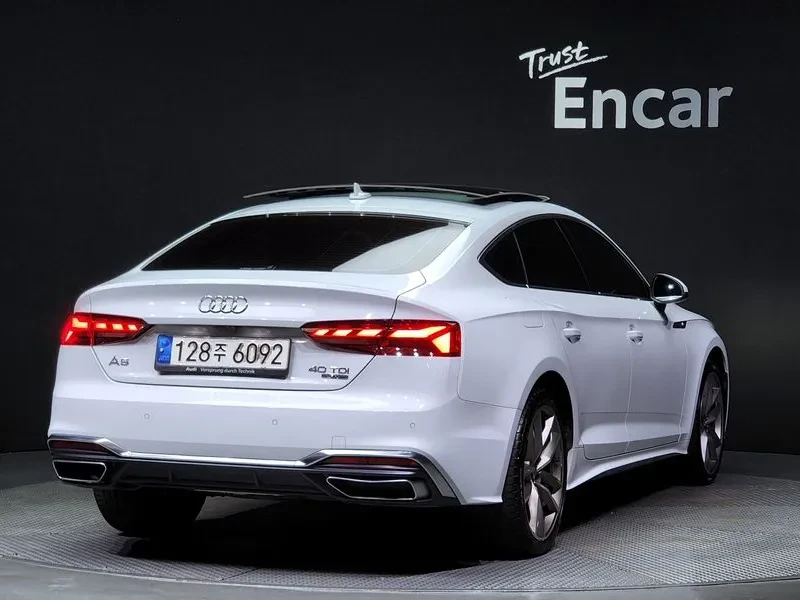 Audi A5 2.0 TDI Quattro, снимка 2 - Автомобили и джипове - 55013097