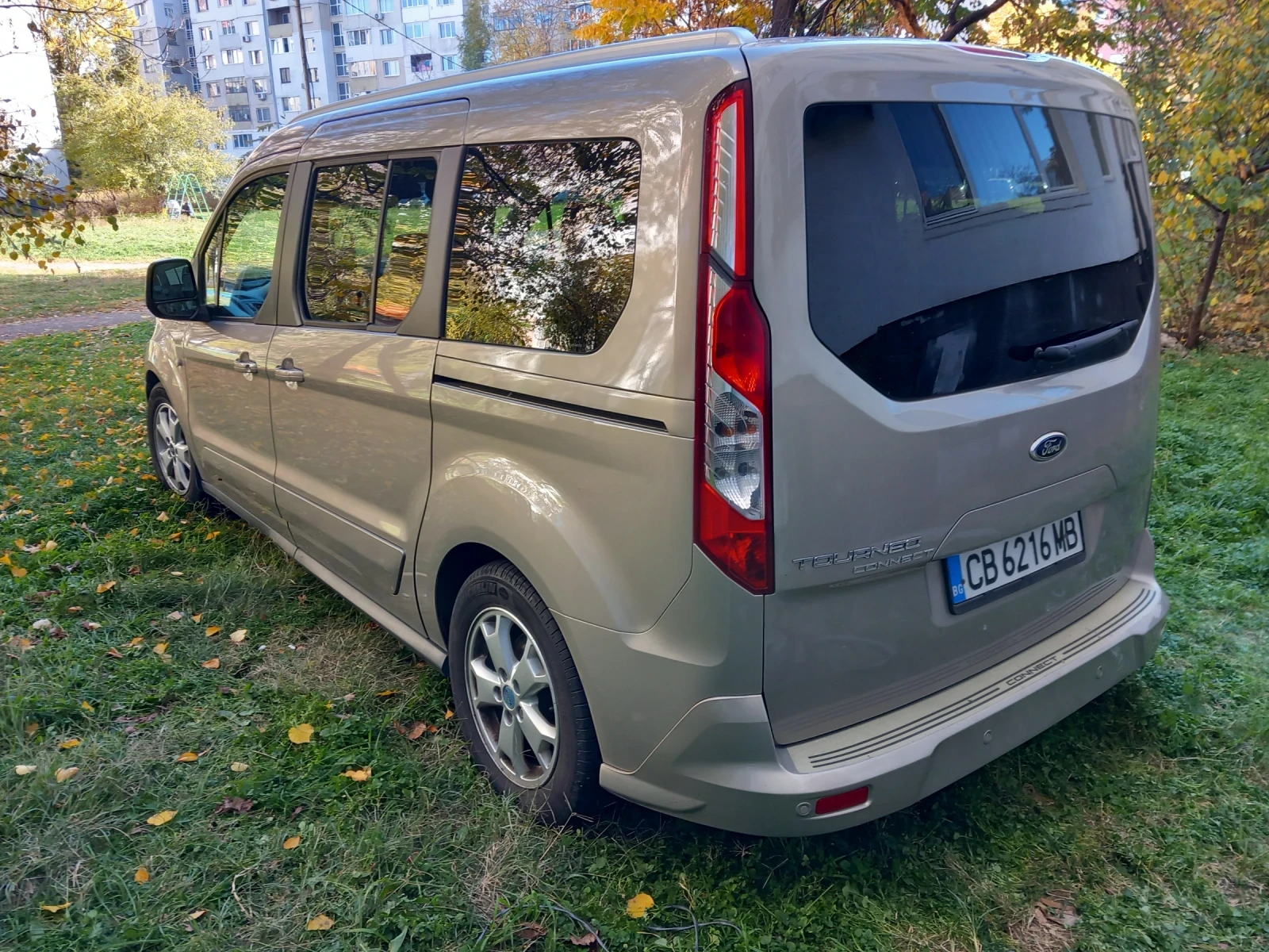 Ford Connect Grand connect - изображение 4