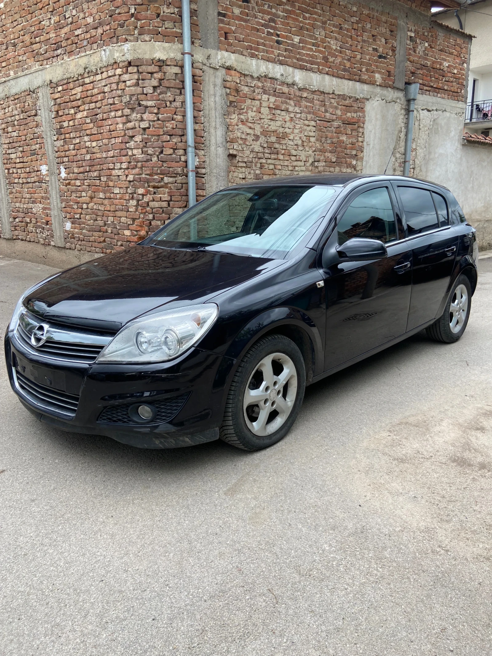Opel Astra 1.7 CDTI Eco Flex - изображение 2