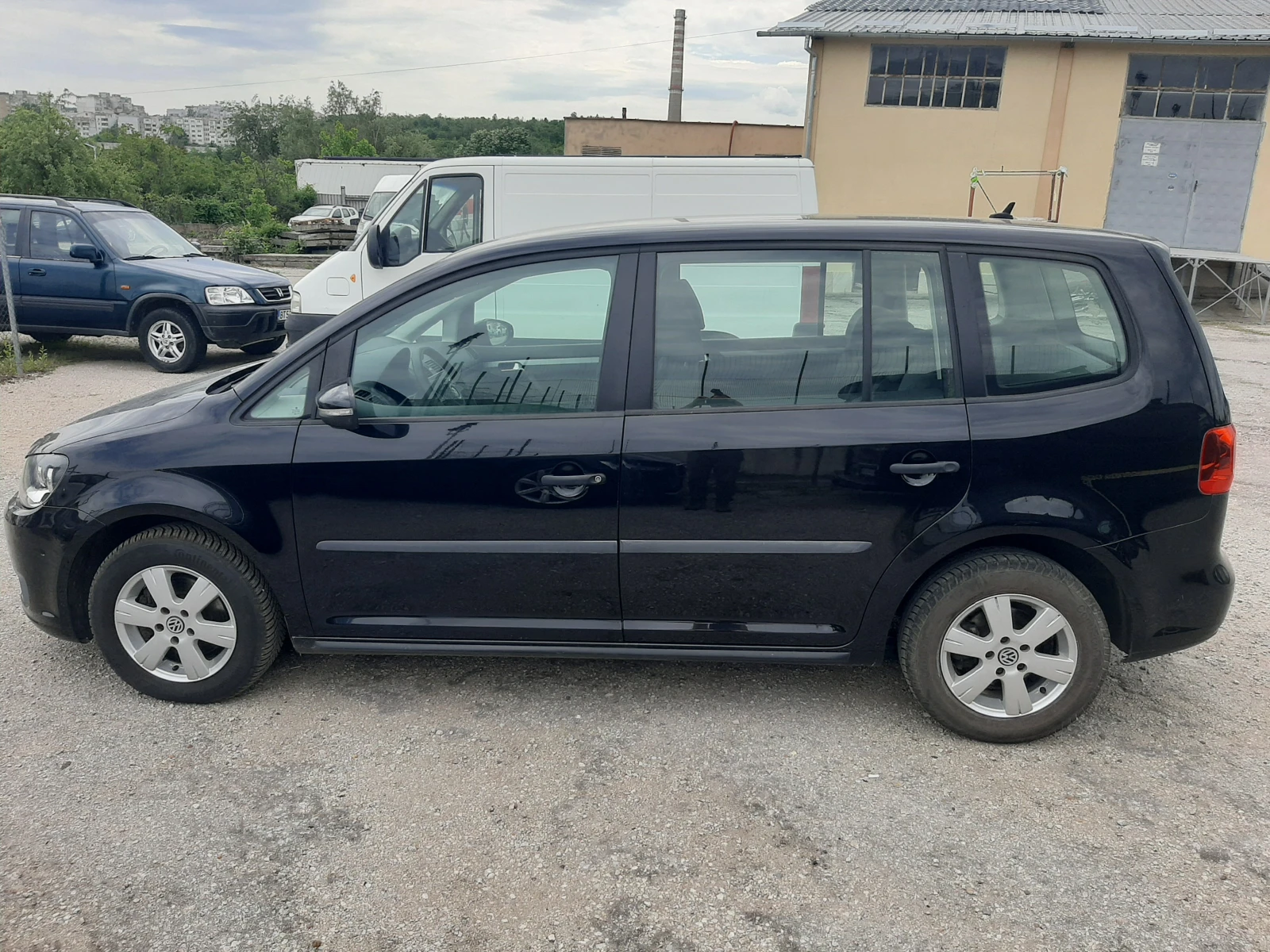 VW Touran 105KS  - изображение 5