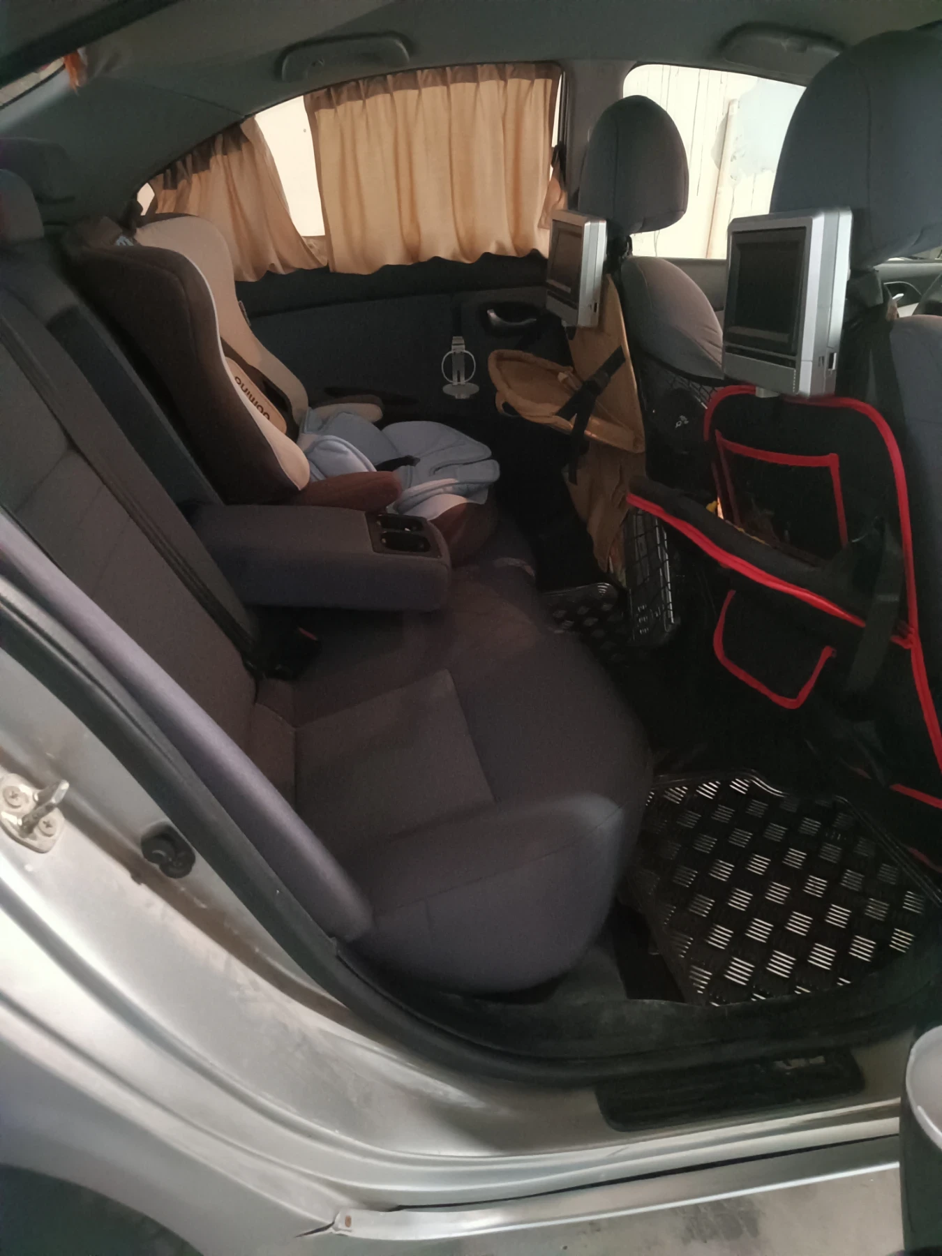 Nissan Primera P12 1, 8 115 к.с. - изображение 4