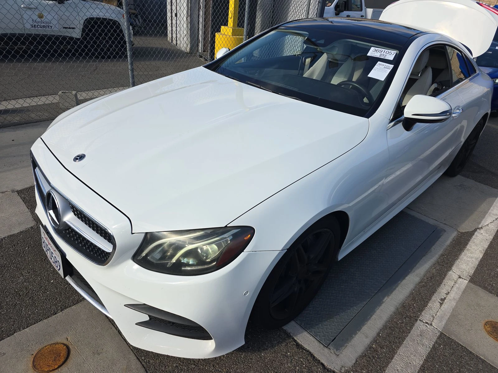 Mercedes-Benz E 400 Coupe* Parking Assist* KEYLESS * Oбдух* AMG * BURM - изображение 3