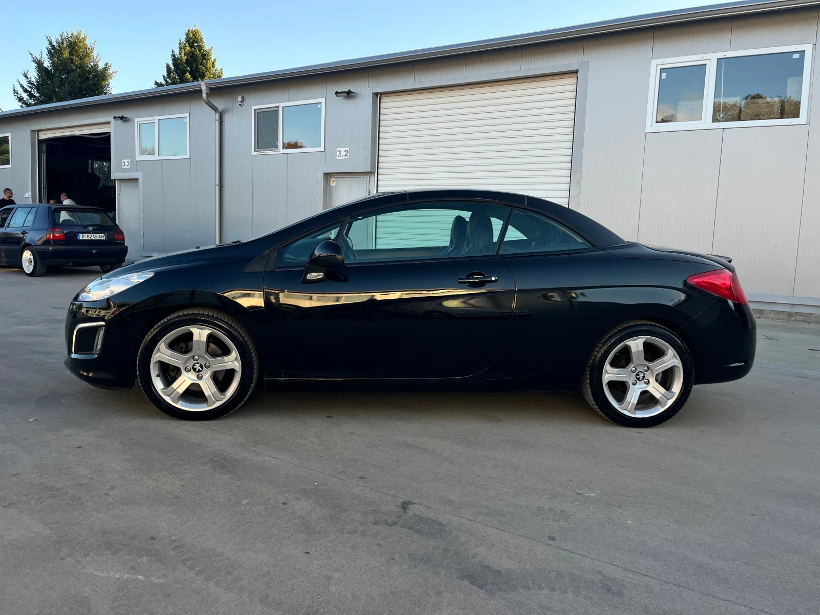 Peugeot 308 1, 6i-150k.c/111000kм/АВТОМАТИК/НАВИГАЦИЯ/КОЖА/ТОП - изображение 4
