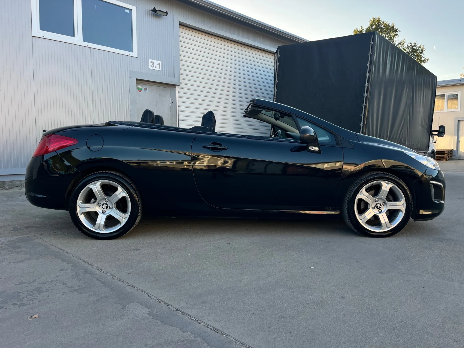 Peugeot 308 1, 6i-150k.c/111000kм/АВТОМАТИК/НАВИГАЦИЯ/КОЖА/ТОП - изображение 5