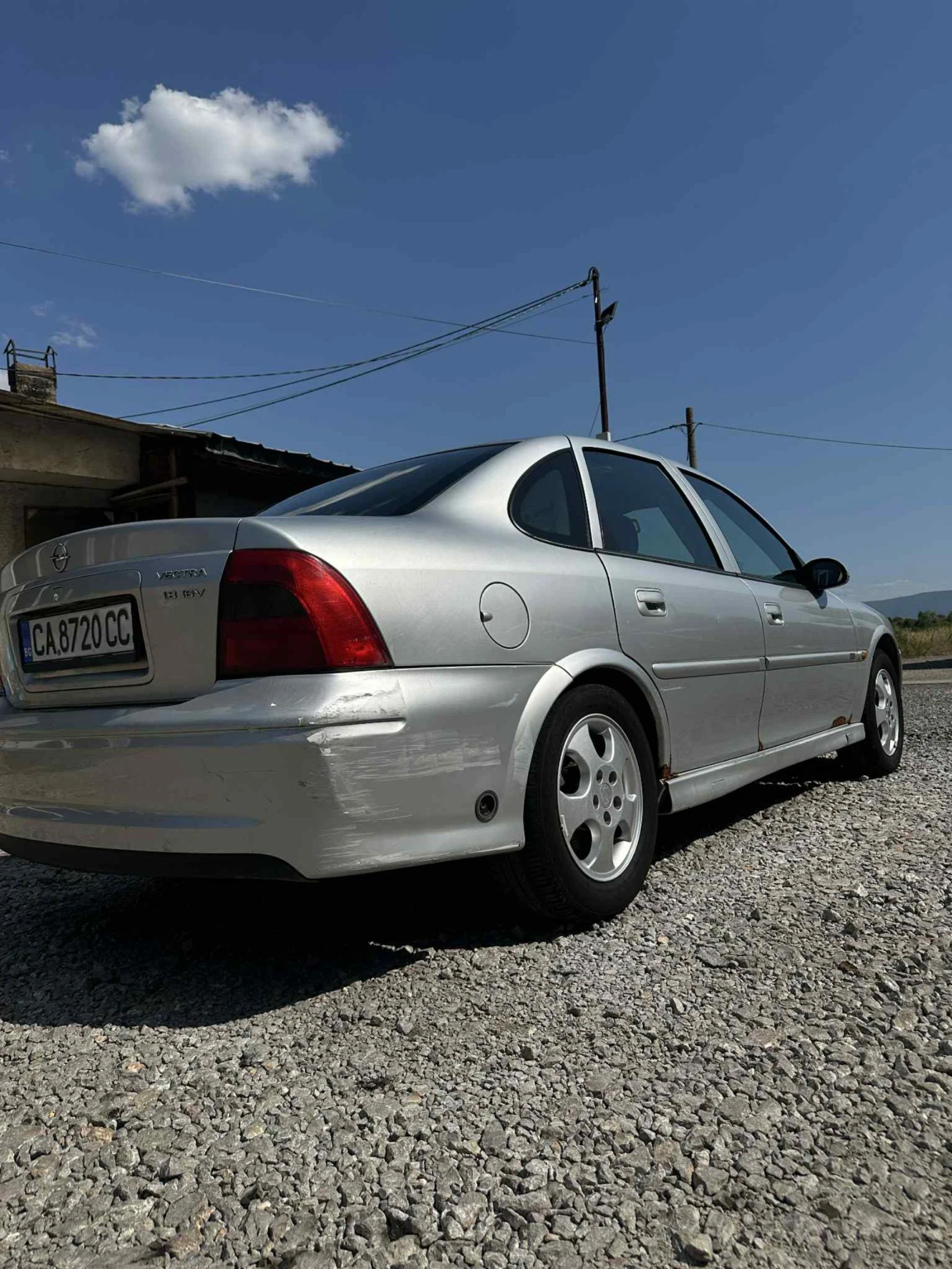 Opel Vectra 1.8 - изображение 3
