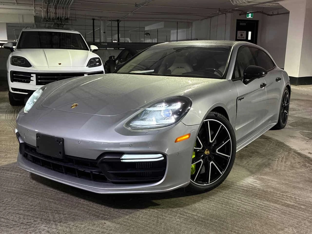 Porsche Panamera * CARFAX * ���� �� �� | Mobile.bg � ����������� 1