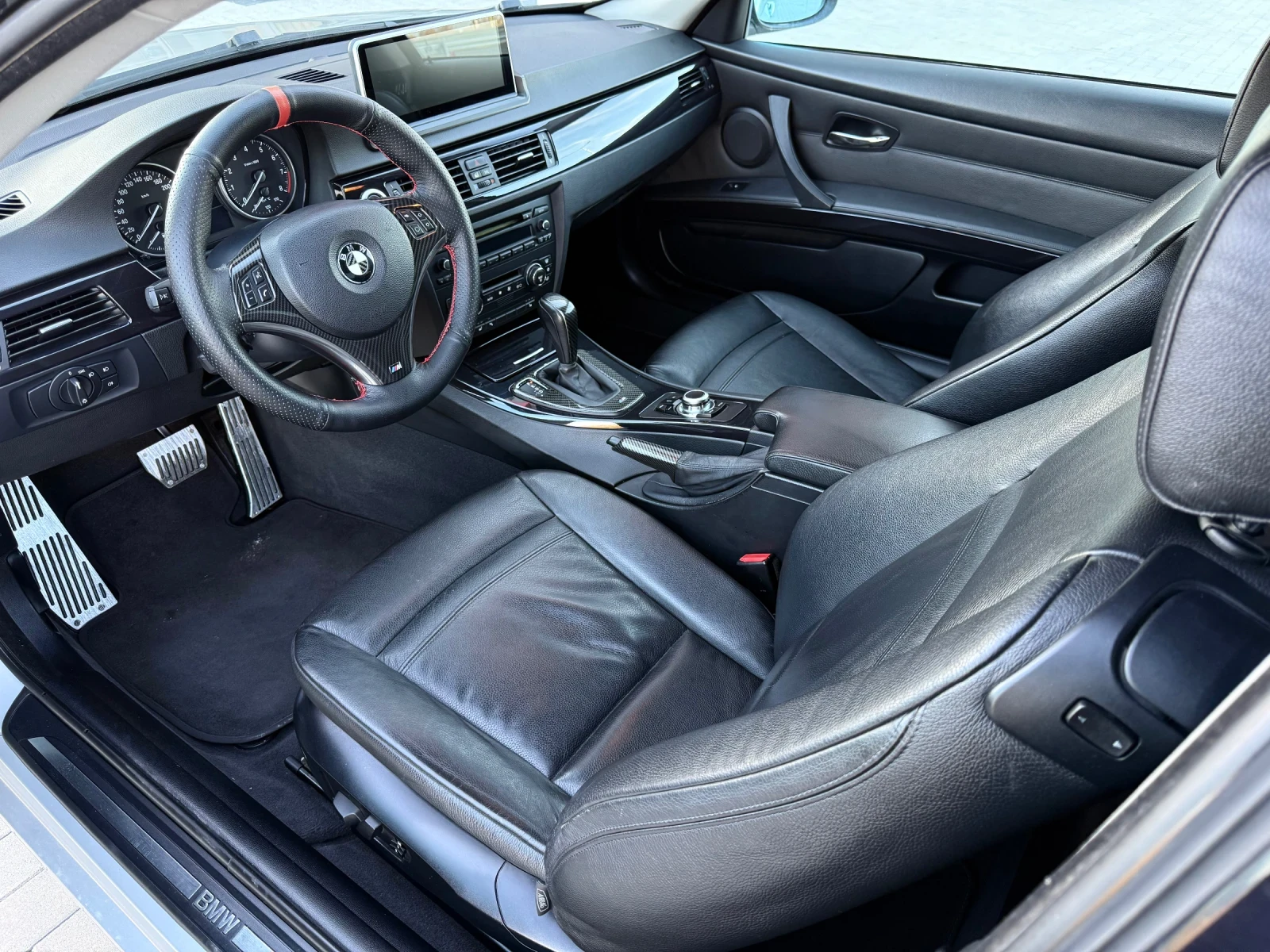 BMW 325 i KOJA / NAVI / CAMERA / XENON / PODGREV / LUK, снимка 9 - Автомобили и джипове - 53771499
