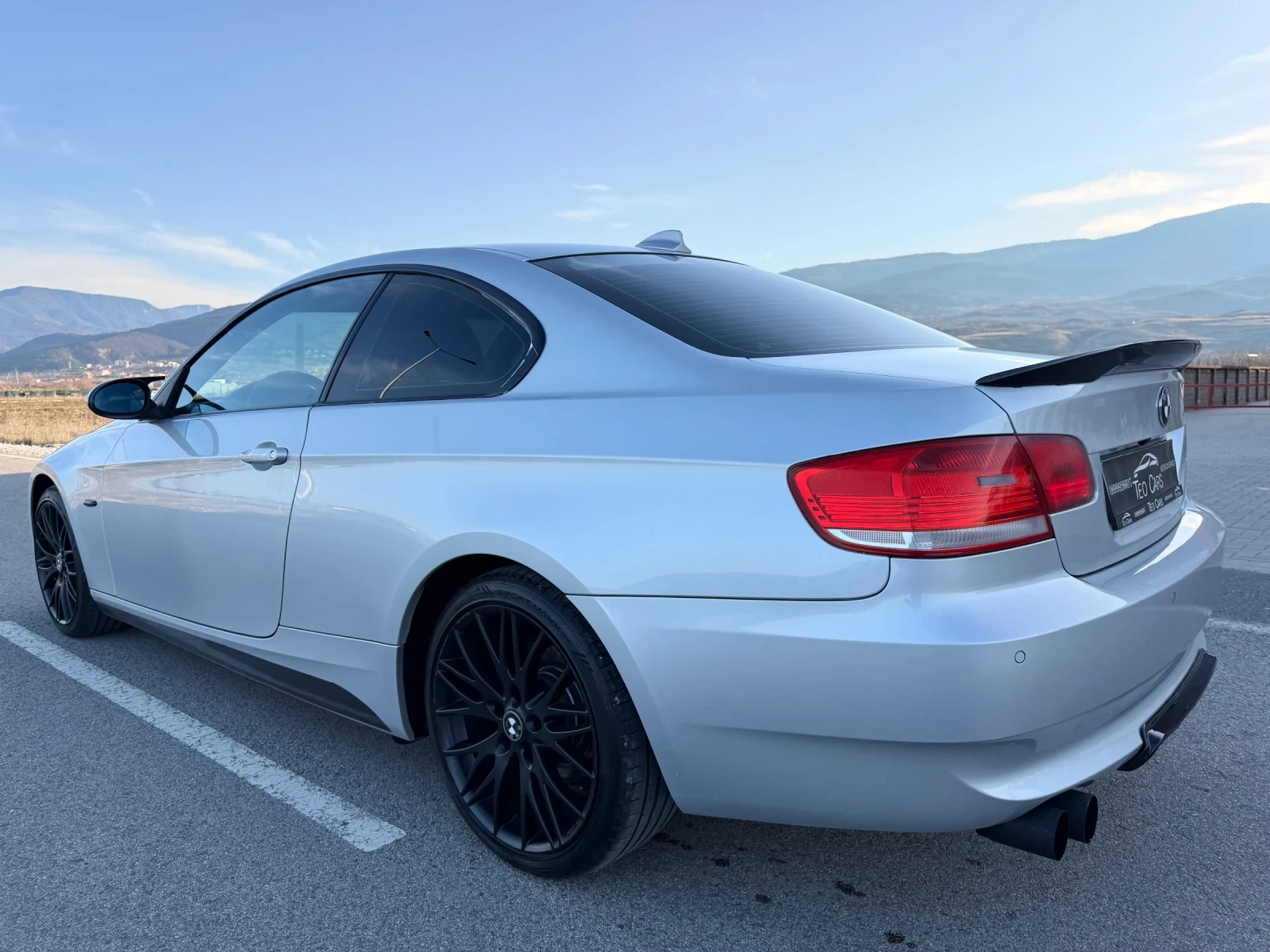 BMW 325 i KOJA / NAVI / CAMERA / XENON / PODGREV / LUK, снимка 5 - Автомобили и джипове - 53771499