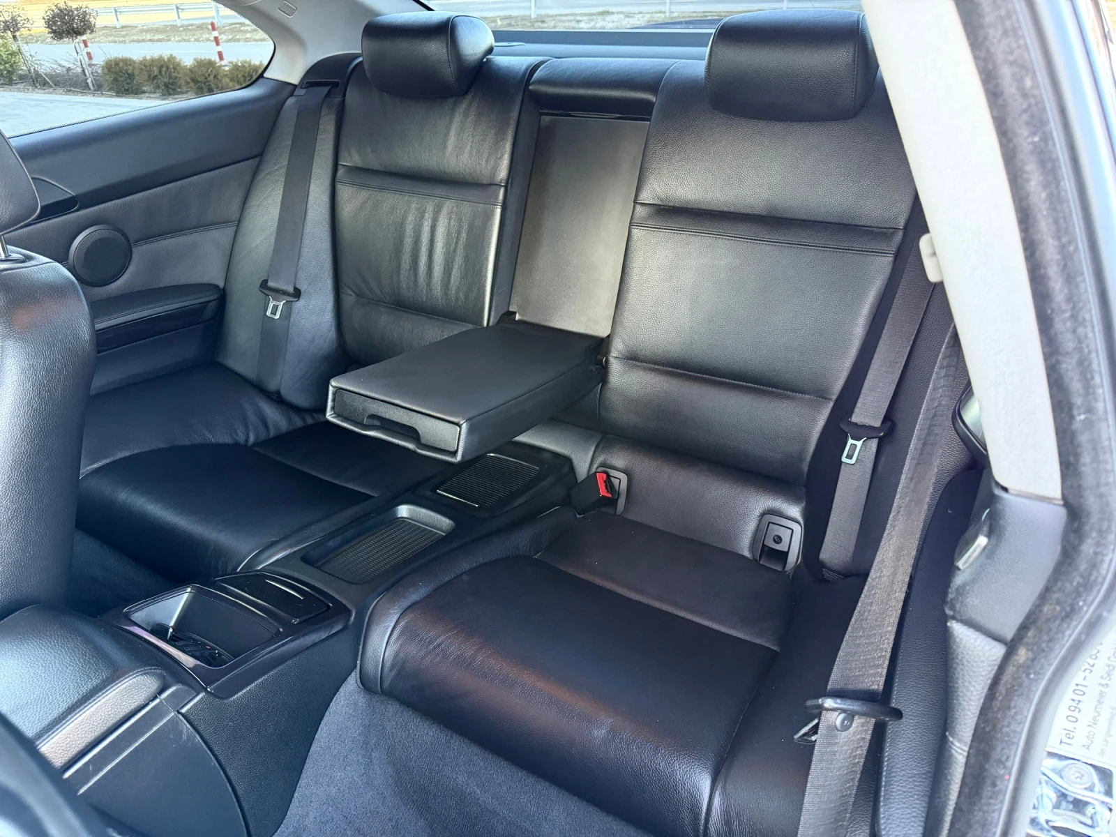 BMW 325 i KOJA / NAVI / CAMERA / XENON / PODGREV / LUK, снимка 12 - Автомобили и джипове - 53771499