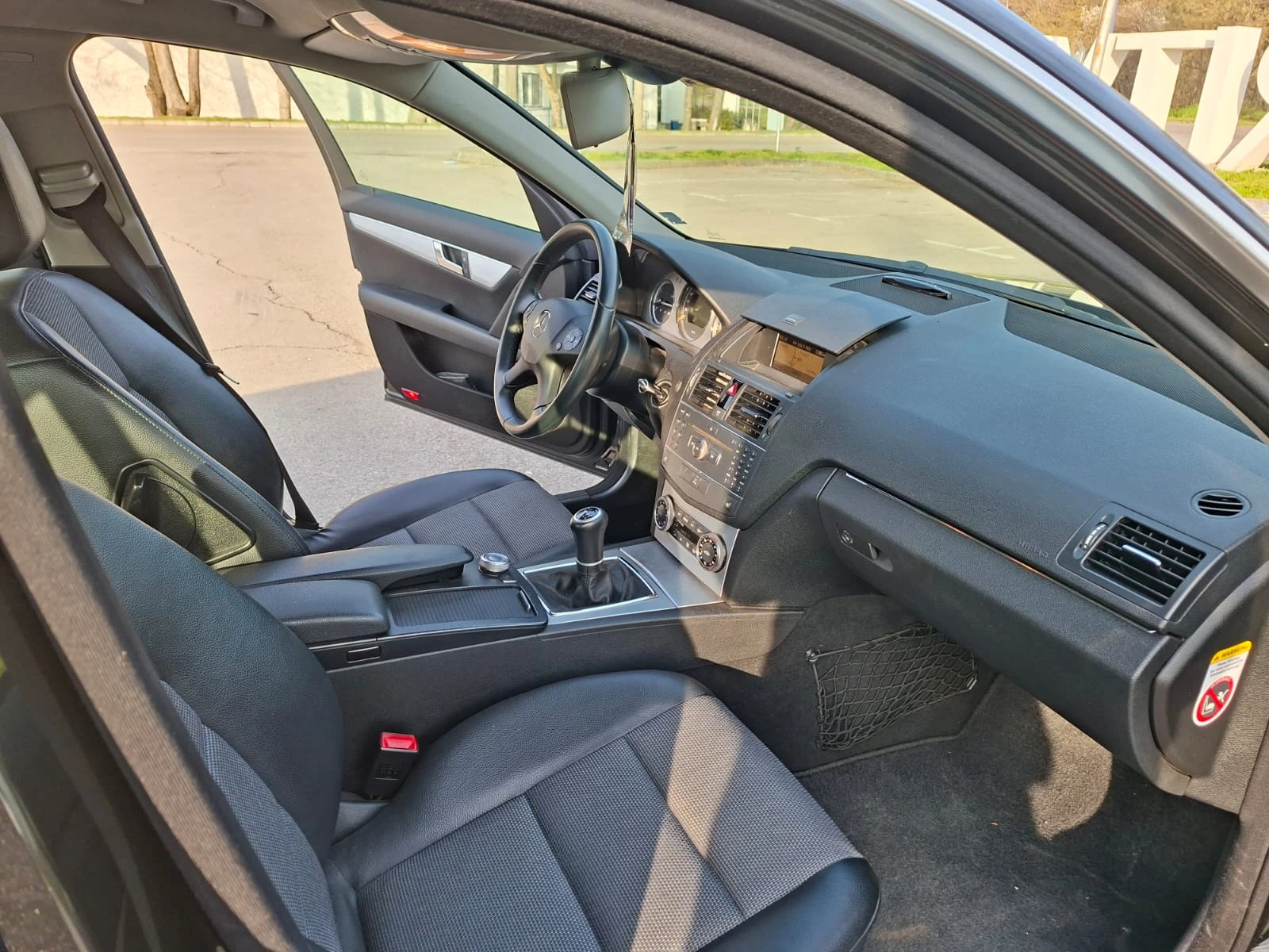 Mercedes-Benz C 200 CDI, снимка 5 - Автомобили и джипове - 54170379