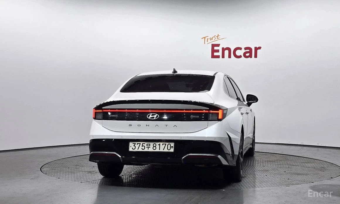 Hyundai Sonata LPG* ДИГ* ТАБЛО* КАМЕРИ* 360* KEYLESS* ПОДГРЕВ* , снимка 4 - Автомобили и джипове - 54214782