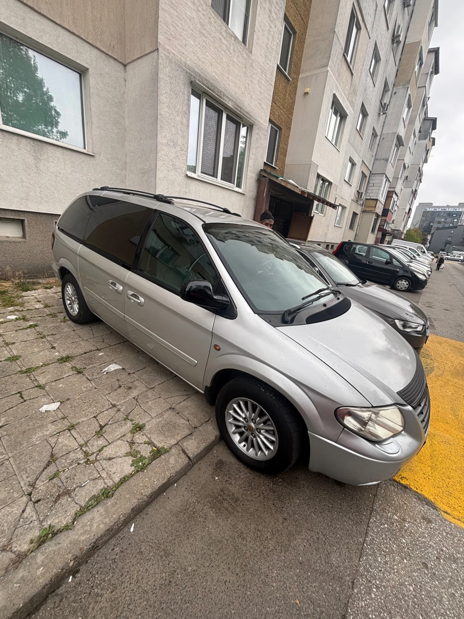 Chrysler Gr.voyager, снимка 2 - Автомобили и джипове - 54382090