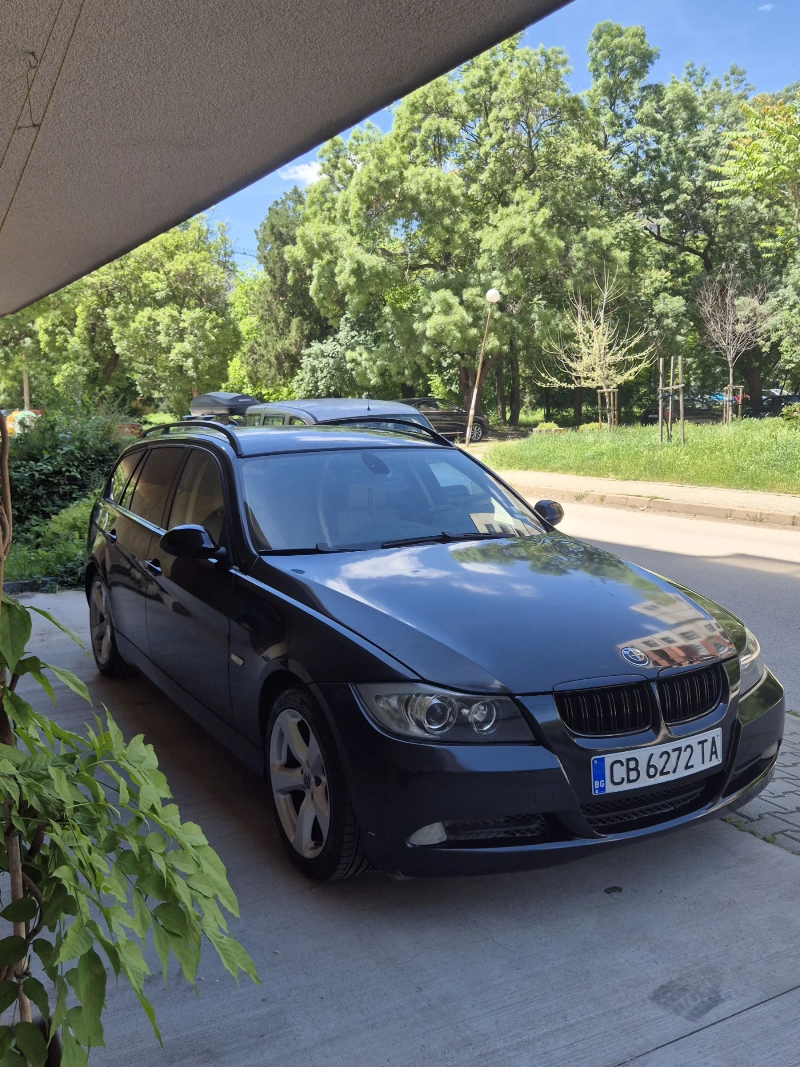 BMW 320, снимка 3 - Автомобили и джипове - 54712564