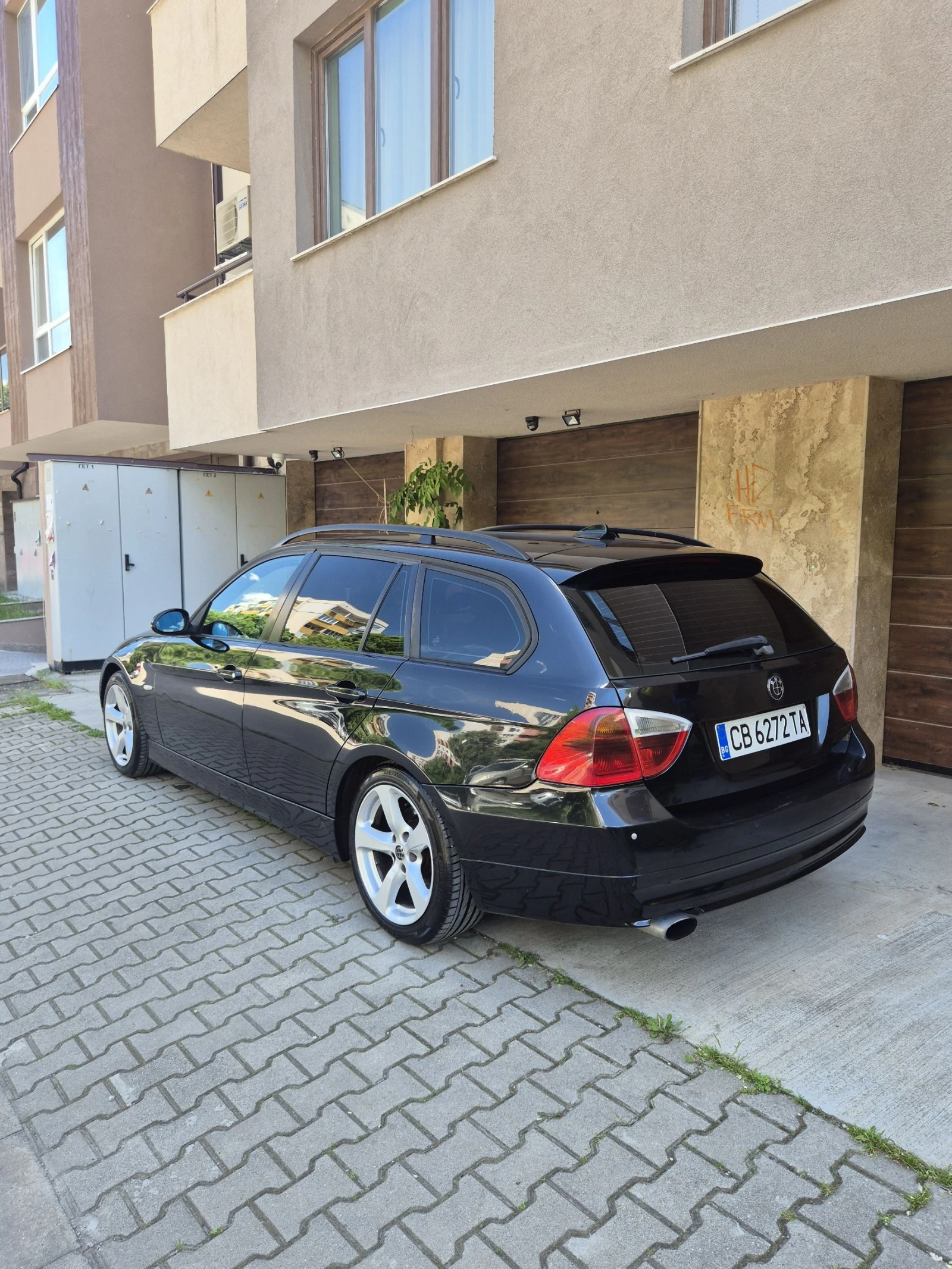 BMW 320, снимка 4 - Автомобили и джипове - 54712564
