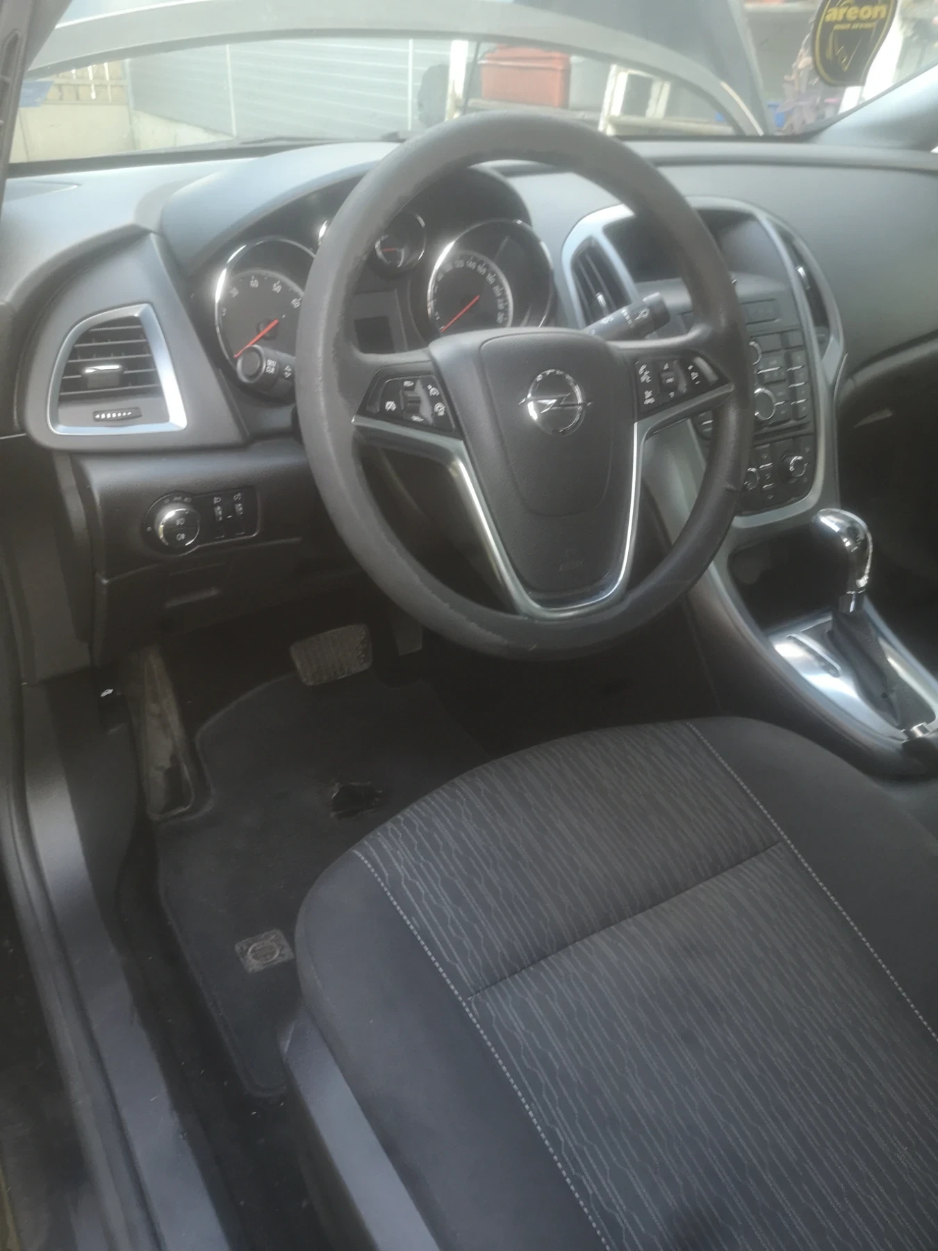 Opel Astra Хечбек, снимка 6 - Автомобили и джипове - 55133611